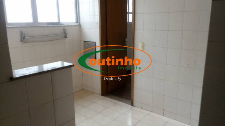 Imagem Apartamento com 4 Quartos à Venda, 126 m² em Tijuca - Rio De Janeiro Imagem Apartamento com 4 Quartos à Venda, 126 m² em Tijuca - Rio De Janeiro