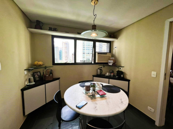 Imagem Apartamento com 3 Quartos à Venda, 220 m² em Itaim Bibi - São Paulo Imagem Apartamento com 3 Quartos à Venda, 220 m² em Itaim Bibi - São Paulo