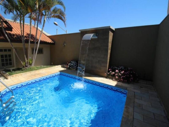 Imagem Sobrado com 3 Quartos à Venda, 360 m² em Jardim Do Lago - Bragança Paulista Imagem Sobrado com 3 Quartos à Venda, 360 m² em Jardim Do Lago - Bragança Paulista