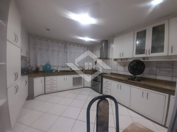 Imagem Casa com 3 Quartos à Venda, 240 m² em Campo Grande - Rio De Janeiro Imagem Casa com 3 Quartos à Venda, 240 m² em Campo Grande - Rio De Janeiro