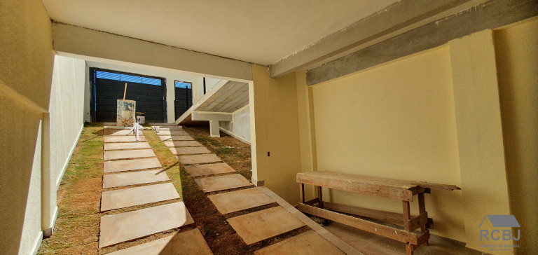 Imagem Casa com 3 Quartos à Venda,  em São Pedro - Esmeraldas