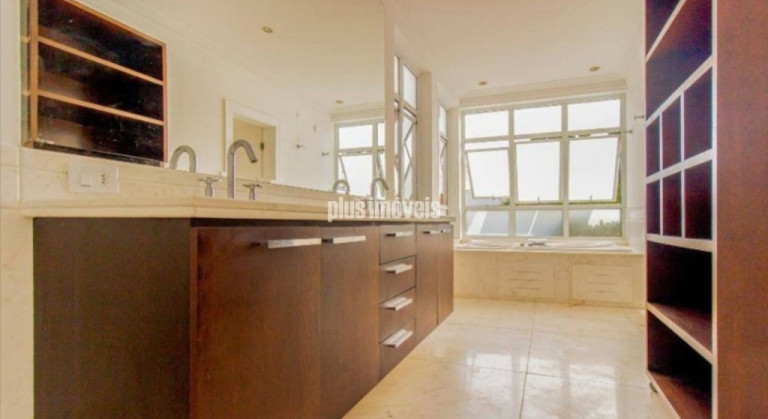 Imagem Casa com 4 Quartos à Venda, 580 m² em Jardim Paulista - São Paulo Imagem Casa com 4 Quartos à Venda, 580 m² em Jardim Paulista - São Paulo