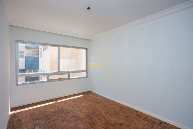 Imagem Apartamento com 3 Quartos à Venda, 210 m² em Cabral - Curitiba