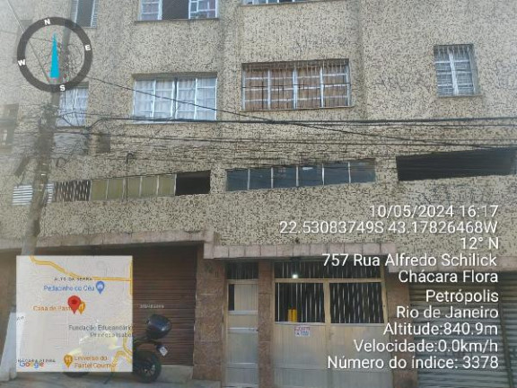 Apartamento com 2 Quartos à Venda, 70 m² em Chacara Flora - Petropolis