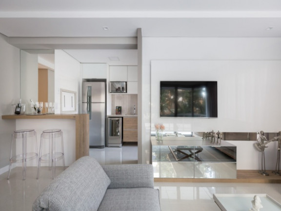 Imagem Imóvel com 3 Quartos à Venda, 211 m² em Menino Deus - Porto Alegre Imagem Imóvel com 3 Quartos à Venda, 211 m² em Menino Deus - Porto Alegre