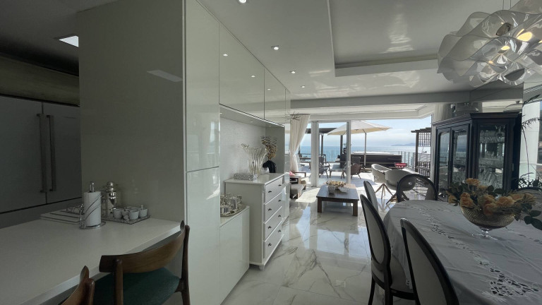 Imagem Apartamento com 4 Quartos à Venda, 280 m² em Canasvieiras - Florianópolis