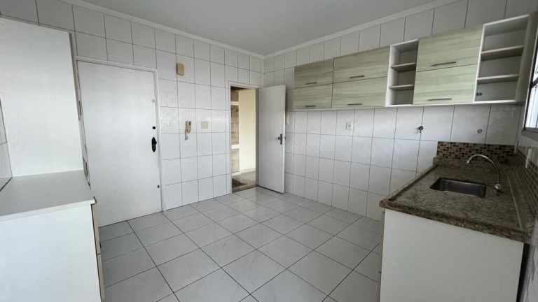 Imagem Apartamento com 3 Quartos para Alugar, 140 m² em Marapé - Santos Imagem Apartamento com 3 Quartos para Alugar, 140 m² em Marapé - Santos