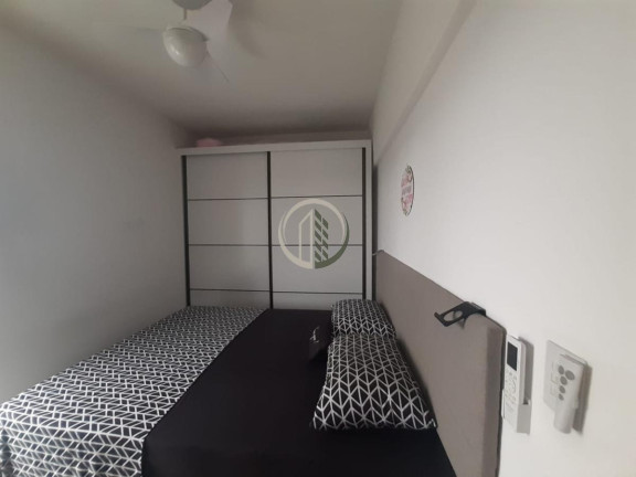 Imagem Apartamento com 2 Quartos à Venda, 72 m² em Macuco - Santos