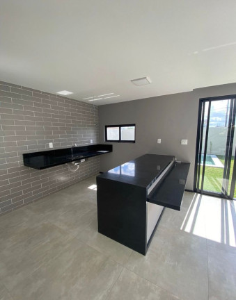 Imagem Casa com 4 Quartos à Venda, em Jardim Limoeiro - Camaçari Imagem Casa com 4 Quartos à Venda, em Jardim Limoeiro - Camaçari