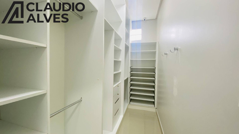 Imagem Casa de Condomínio com 4 Quartos à Venda, 280 m² em Parque Ipê - Feira De Santana