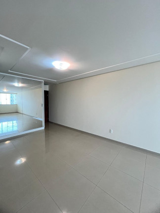 Imagem Apartamento com 3 Quartos à Venda, 176 m² em Santa Mônica - Uberlândia Imagem Apartamento com 3 Quartos à Venda, 176 m² em Santa Mônica - Uberlândia