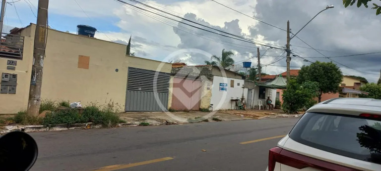 Casa com 3 Quartos à Venda, 588 m² em Setor Leste Vila Nova - Goiânia
