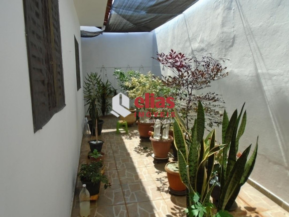 Imagem Casa com 3 Quartos à Venda, 110 m² em Jardim Vânia Maria - Bauru