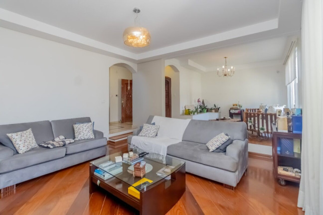 Imagem Casa com 3 Quartos à Venda, 600 m² em Bosque Da Saúde - São Paulo