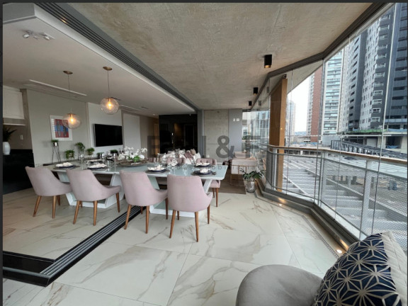 Apartamento com 3 Quartos à Venda, 167 m² em Brooklin - São Paulo