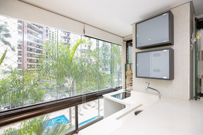 Imagem Apartamento com 3 Quartos à Venda, 162 m² em Moema - São Paulo