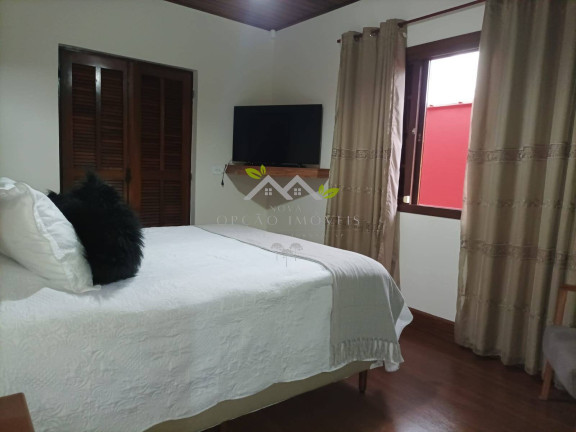 Imagem Casa com 3 Quartos à Venda, 252 m² em Vila Isabela - Campos Do Jordão