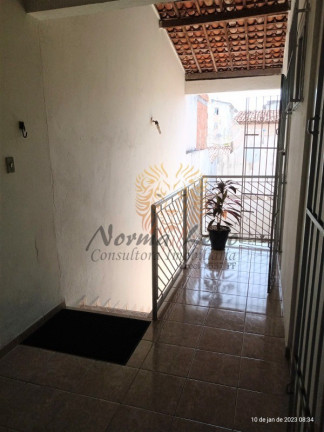 Imagem Casa com 3 Quartos à Venda, 215 m² em Conjunto Augusto Franco - Aracaju Imagem Casa com 3 Quartos à Venda, 215 m² em Conjunto Augusto Franco - Aracaju