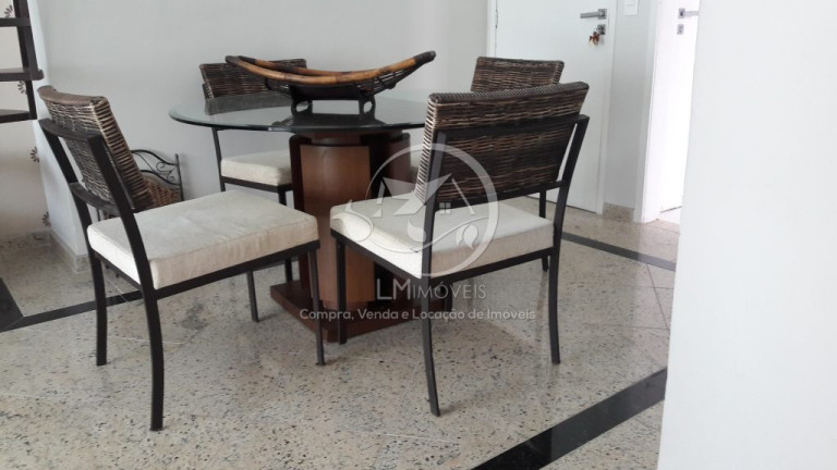 Imagem Apartamento com 3 Quartos à Venda, 120 m² em Centro - Cabo Frio