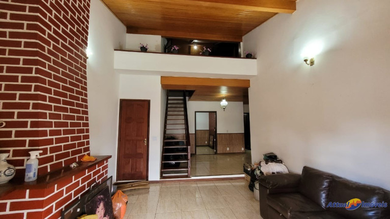 Imagem Casa com 5 Quartos à Venda, 416 m² em Parque Do Ingá - Teresópolis Imagem Casa com 5 Quartos à Venda, 416 m² em Parque Do Ingá - Teresópolis