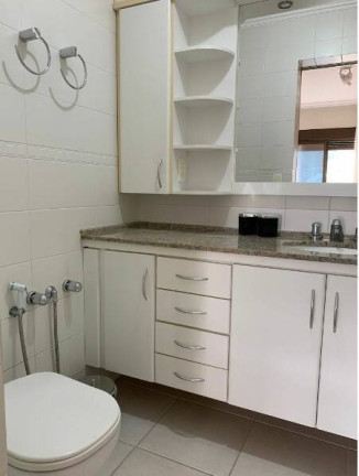 Imagem Apartamento com 3 Quartos à Venda, 256 m² em Centro - Florianópolis Imagem Apartamento com 3 Quartos à Venda, 256 m² em Centro - Florianópolis