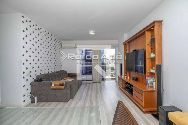 Imagem Apartamento com 2 Quartos à Venda, 97 m² em Vila Isabel - Rio De Janeiro Imagem Apartamento com 2 Quartos à Venda, 97 m² em Vila Isabel - Rio De Janeiro