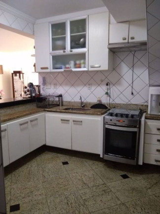 Imagem Casa com 6 Quartos à Venda ou Locação, 230 m² em Armação - Salvador