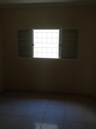 Imagem Casa com 2 Quartos à Venda, 132 m² em Conjunto Habitacional Presidente Eurico Gaspar Dutra - Bauru