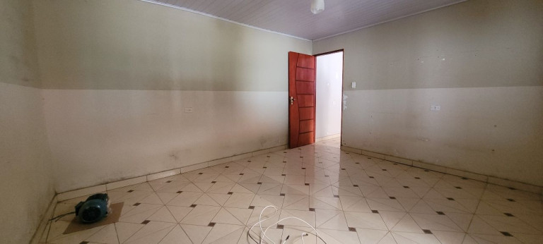Imagem Imóvel com 2 Quartos à Venda, 650 m² em Jardim Itacolomi - Itapevi