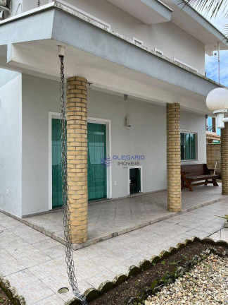 Imagem Sobrado com 6 Quartos à Venda, 243 m² em Centro - Penha Imagem Sobrado com 6 Quartos à Venda, 243 m² em Centro - Penha