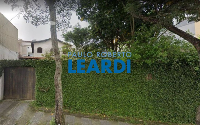 Sobrado com 4 Quartos à Venda, 250 m² em Vila Floresta - Santo André