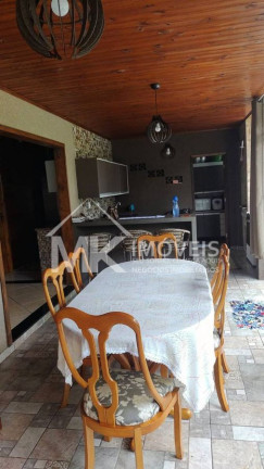 Imagem Casa com 4 Quartos à Venda, em Jardim Santa Helena - Piraquara Imagem Casa com 4 Quartos à Venda, em Jardim Santa Helena - Piraquara
