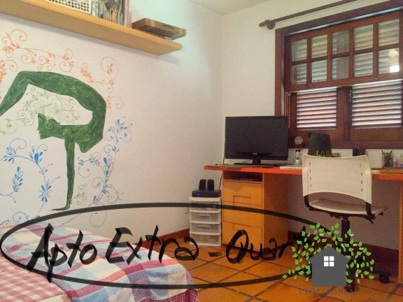 Imagem Casa com 3 Quartos à Venda, 345 m² em Vila Santo Antônio - Cotia Imagem Casa com 3 Quartos à Venda, 345 m² em Vila Santo Antônio - Cotia