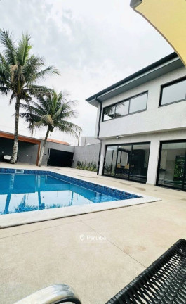 Casa com 5 Quartos para Temporada,  em Jardim Beira Mar - Peruíbe