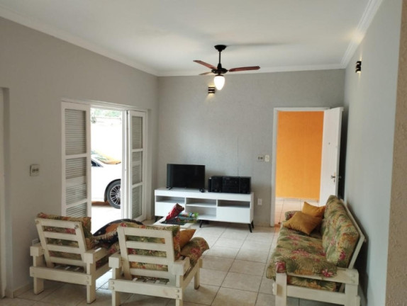 Imagem Casa à Venda, 300 m² em Enseada - Guarujá Imagem Casa à Venda, 300 m² em Enseada - Guarujá