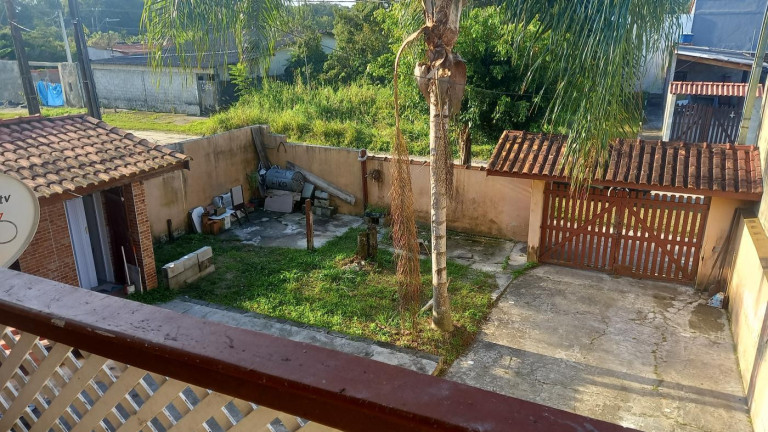 Casa com 4 Quartos à Venda, 276 m² em Balneário Califórnia - Itanhaém