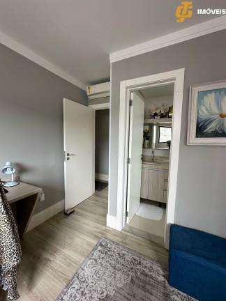 Imagem Apartamento com 3 Quartos à Venda, 137 m² em Centro - Balneário Camboriú Imagem Apartamento com 3 Quartos à Venda, 137 m² em Centro - Balneário Camboriú