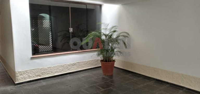 Imagem Sobrado com 3 Quartos à Venda, 202 m² em Vila Nova Conceição - São Paulo