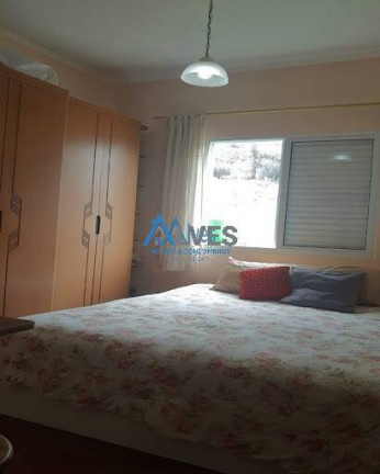 Imagem Sobrado com 3 Quartos à Venda, 254 m² em Jardim Teles De Menezes - Santo André