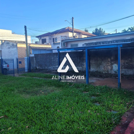 Imagem Casa com 5 Quartos à Venda, em Centro - Cruz Alta Imagem Casa com 5 Quartos à Venda, em Centro - Cruz Alta