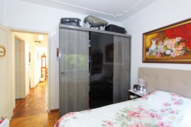 Imagem Imóvel com 3 Quartos à Venda, 98 m² em Cidade Baixa - Porto Alegre Imagem Imóvel com 3 Quartos à Venda, 98 m² em Cidade Baixa - Porto Alegre