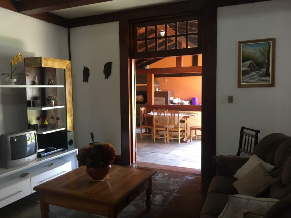 Imagem Sobrado com 5 Quartos à Venda, 361 m² em Centro - Pindamonhangaba