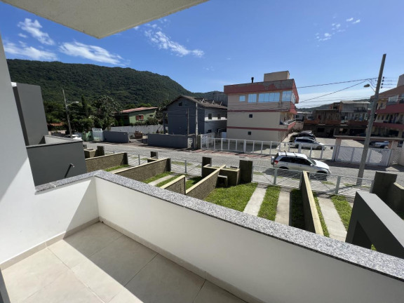 Imagem Casa com 2 Quartos à Venda, 92 m² em São João Do Rio Vermelho - Florianópolis Imagem Casa com 2 Quartos à Venda, 92 m² em São João Do Rio Vermelho - Florianópolis