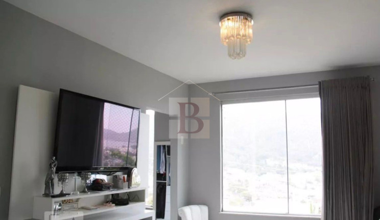 Imagem Casa com 4 Quartos à Venda, 240 m² em São Francisco - Niterói
