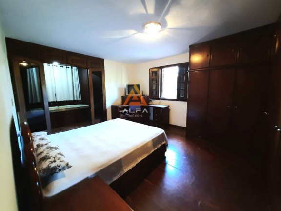 Imagem Chácara com 5 Quartos à Venda, 60.000 m²