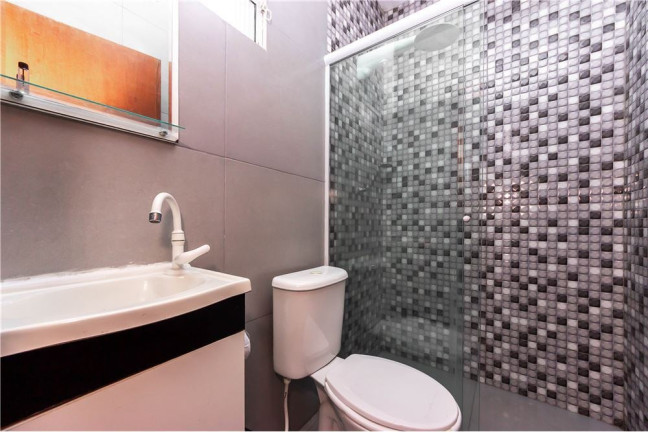 Imagem Casa com 3 Quartos à Venda,  em Vila Paranaguá - São Paulo