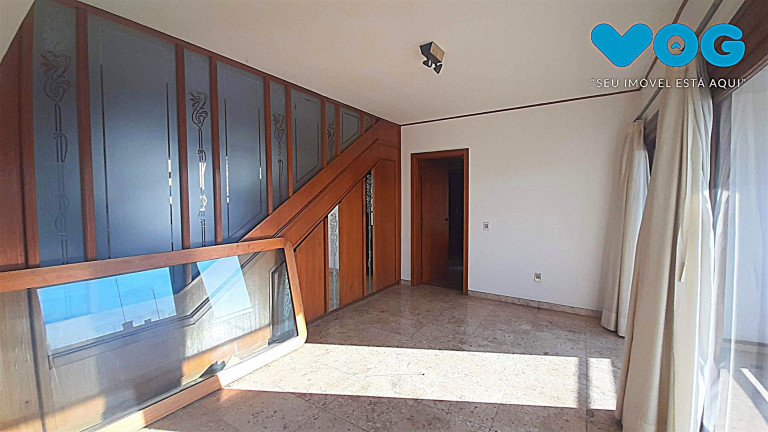 Imagem Imóvel com 4 Quartos à Venda, 367 m² em Moinhos De Vento - Porto Alegre Imagem Imóvel com 4 Quartos à Venda, 367 m² em Moinhos De Vento - Porto Alegre