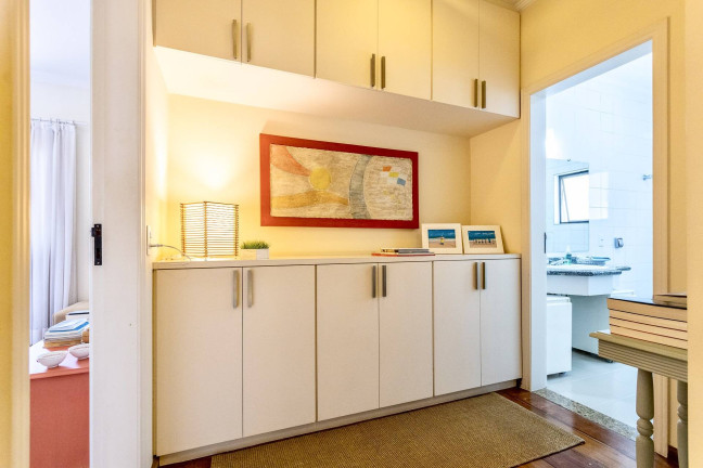 Imagem Casa com 4 Quartos à Venda, 400 m² em Tamboré - Santana De Parnaíba Imagem Casa com 4 Quartos à Venda, 400 m² em Tamboré - Santana De Parnaíba