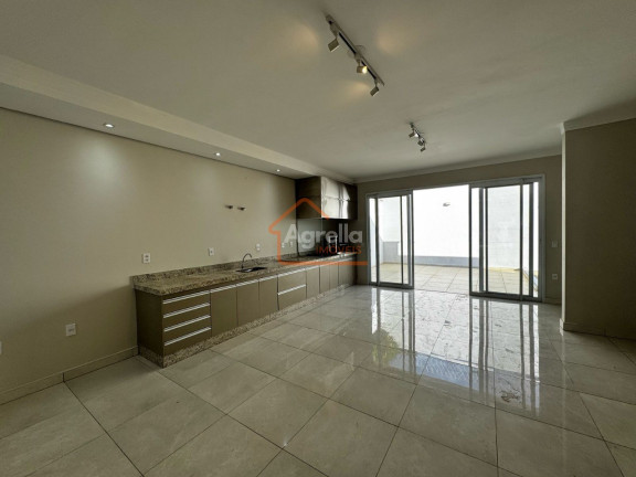 Imagem Casa com 3 Quartos à Venda, 360 m² em Jardim Patrícia - Mogi Mirim Imagem Casa com 3 Quartos à Venda, 360 m² em Jardim Patrícia - Mogi Mirim