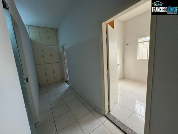 Imagem Imóvel com 5 Quartos à Venda, 205 m² em Setor Campinas - Goiânia Imagem Imóvel com 5 Quartos à Venda, 205 m² em Setor Campinas - Goiânia